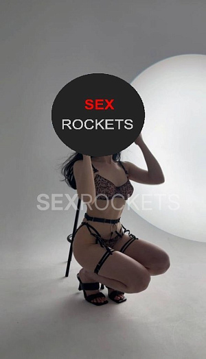 Брюнетки, Милана - фото и отзывы